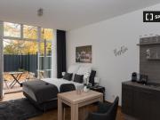 Tolle Studio Wohnung zur Miete in Mitte, Berlin
