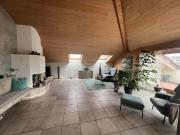 Tolle Wohnung mit gemtlichem Wintergarten und Chemine