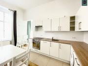 Tolles Büro mit Terrasse in Hofruhelage in einem...