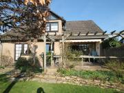 Tolles Familienhaus mit sonnigem Garten und Doppelgarage...