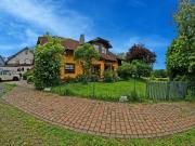 Tolles großes Landhaus mit 3 Wohneinheiten in ruhiger Lage