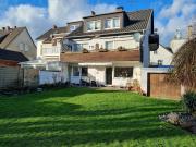 Tolles Mehrfamilienhaus mit 3 Wohnungen und Garten EG...