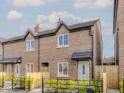 Tollhouse Court, Wrinehill, 3 Bedroom Town