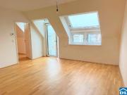 Top 2 Zimmer Wohnung mit Balkon in U Bahn Nähe!