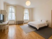 TOP ANBINDUNG Altbau ca. 57m² WFL 2 Zimmer 2. Liftstock...