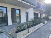 Top ausgestattete, helle Wohnung mit zwei Terrassen und...
