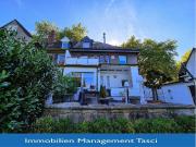 TOP ausgestattetes Zweifamilienhaus mit vielseitigen...