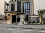 Top City 10 Marla House For Sale