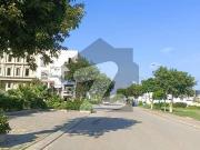 Top City 1 Block C in Islamabad offers 1 Kanal plots...