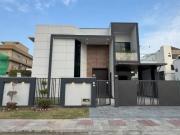 Top Designer Corner Double Road Main Blvd House For Sale...