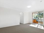 Top Floor Apartment!