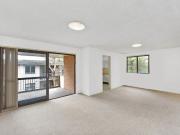 Top Floor | Boutique Complex | Gas Cooking