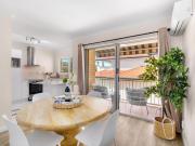Top floor apartment in boutique block, prime Tweed setting