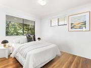 Top Floor Apartment in Boutique New Farm Complex
