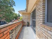 Top floor apartment in prime location