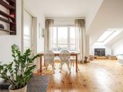 TOP FLOOR APARTMENT with 2 roof terraces near...