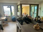 Top Floor Apartment with Balcony and River View...