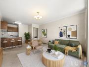 Top Floor Corner Apartment With Park Views In The Heart...