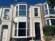 Top Floor Flat, Pantygwydr Road, Uplands, Swansea, SA2 0JB