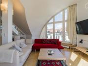 Top floor including elevator in top location steps away...