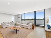 Top Floor Oversized Living