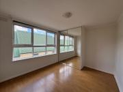 Top Floor Secure One Bedroom Apartment