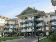 Top Floor Studio Across from UofC