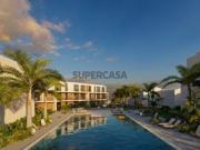 Top floor T2 com piscina, varanda e piscina em Tavira