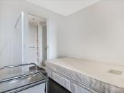 Top floor with Views!