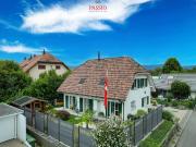 Top gepflegtes 6.5 Zimmer Einfamilienhaus mit Gartenidylle