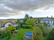 Top gepflegtes, voll unterkellertes Haus mit...