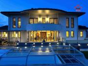 TOP: ID 945 Exklusive Villa in Vöcklabruck!
