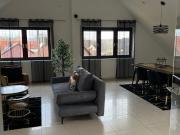 Top Kernsanierte 4,5 Zimmer Dachgeschoss Wohnung