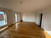 TOP Lage 3 Zimmer Wohnung mit großen Balkon