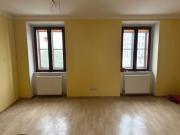 TOP LAGE geräumige unsanierte Etagenwohnung direkt am...