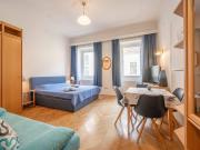 Top Lage Helle 34m2 Altbauwohnung Perfekter Grundriss