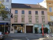 TOP Lage Hofseitiger Balkon unsan. Altbau mit Blick auf...