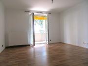 TOP LAGE NEU RENOVIERTES 4 ZIMMER APARTMENT MIT LOGGIA