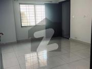 Top location good condition Apartment 3 Bedrooms For...
