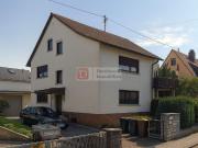 Top! Mehrfamilienhaus 3 Wohneinheiten, 2 Garagen &...