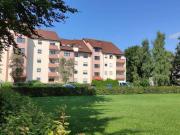 TOP MODERNISIERTE 2,5 ZIMMER WOHNUNG MIT BALKON & TG...