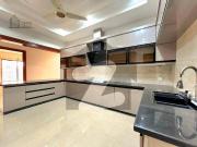 Top Quality 1 Kanal Designer House In B 17
