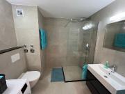 Top renovated 2 room apartment in Stuttgart city center,...