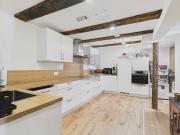 TOP RENOVIERT, SONNENTERRASSE, GROSSE GARAGE