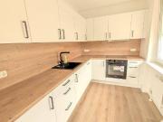 Top Renovierte 3,5 Zimmer Wohnung