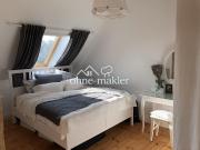 Top renovierte Altbauwohnung DG mit Gartennutzung