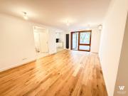 Top sanierte 2 Zimmer Wohnung mit großer Loggia in...