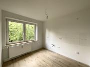 TOP sanierte 3 Zimmer Wohnung mit neuem Bad sucht nette...