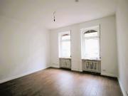 Top sanierte Altbauwohnung in ruhiger Lage