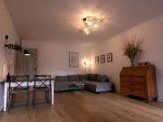 Top sanierte Wohnung in zentraler Lage mit Garten,...